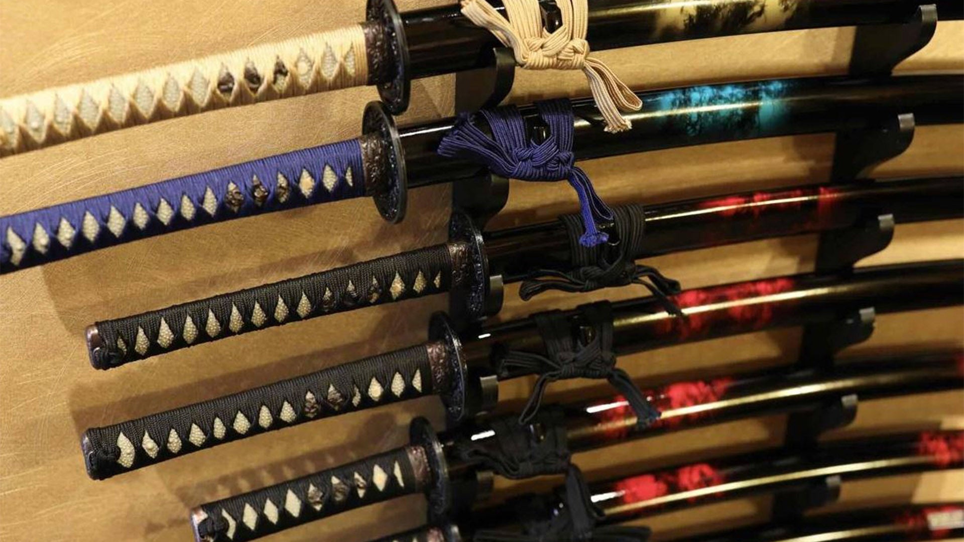 Where can you find authentic katanas in Japan, full travel guide