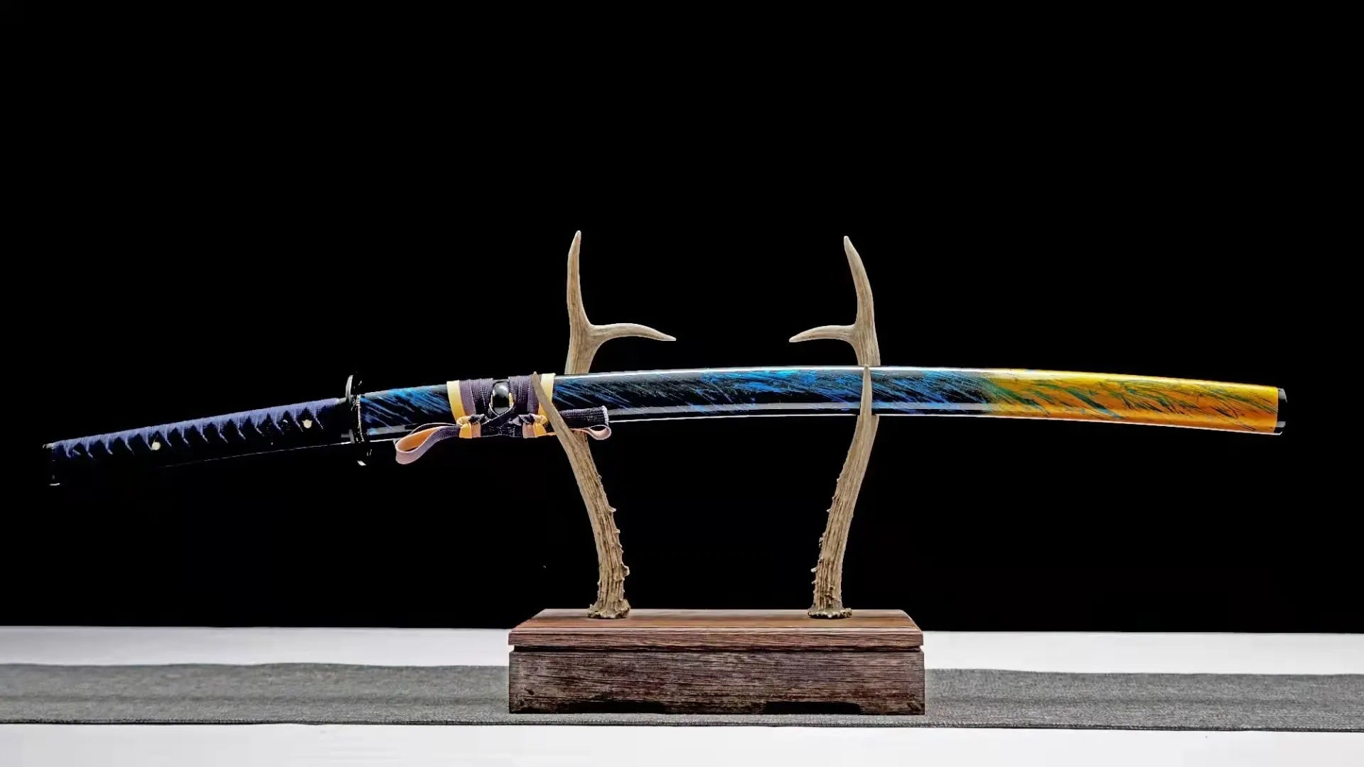 Katana Kariya