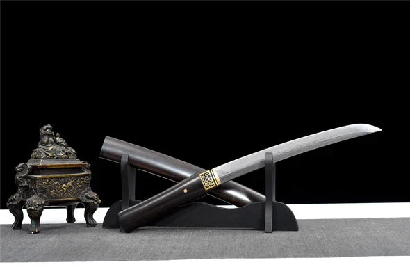 Tanto Shinkuro (真黒)