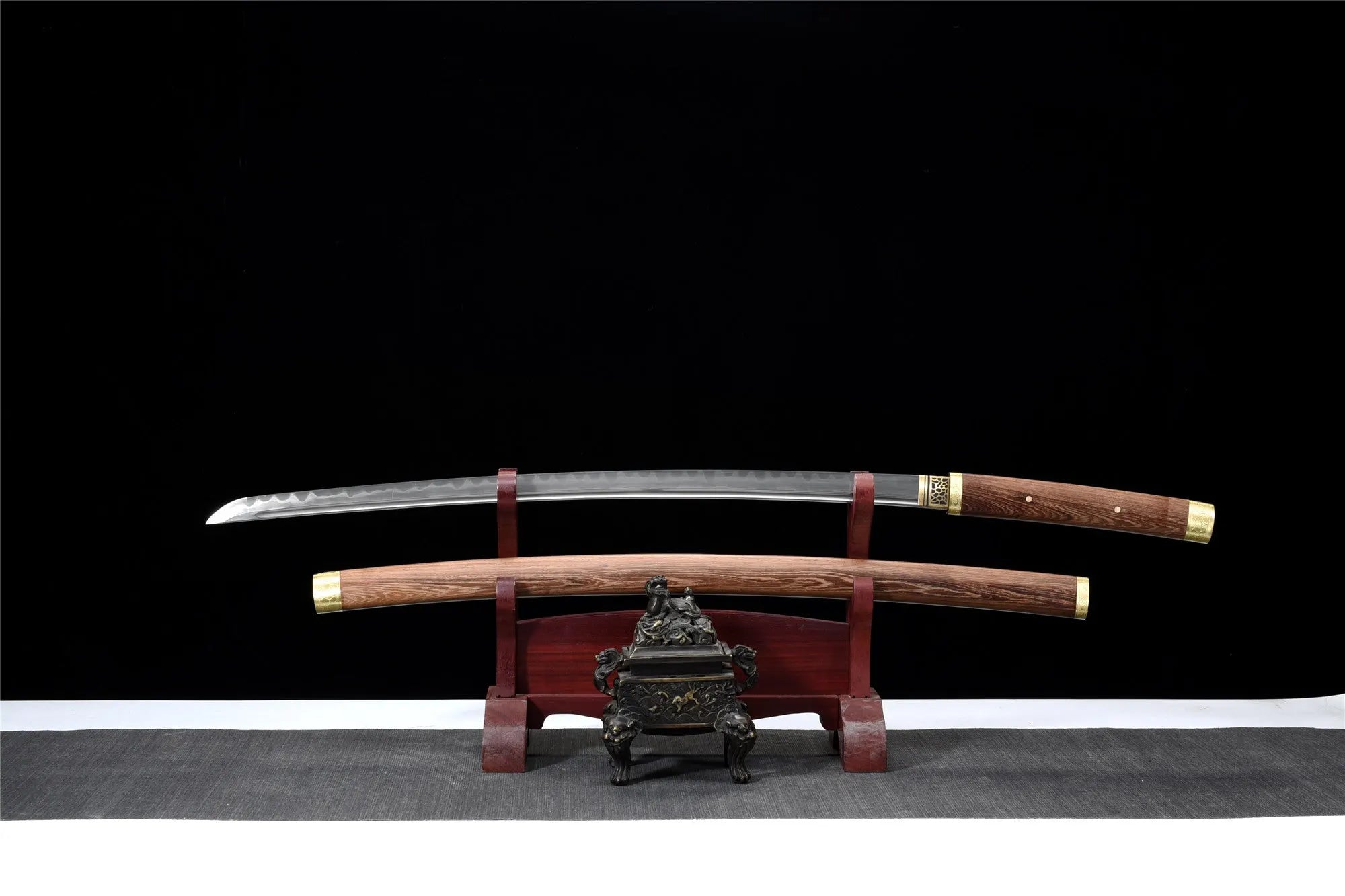 Katana Rong Wu