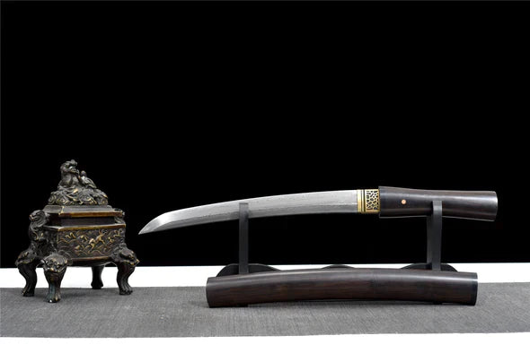 Tanto Shinkuro (真黒)