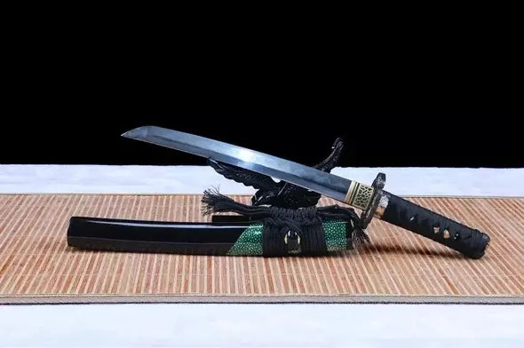 Tanto Midoriryū (緑龍短刀)