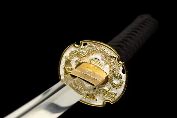 Tanto Akaryū (赤龍短刀)