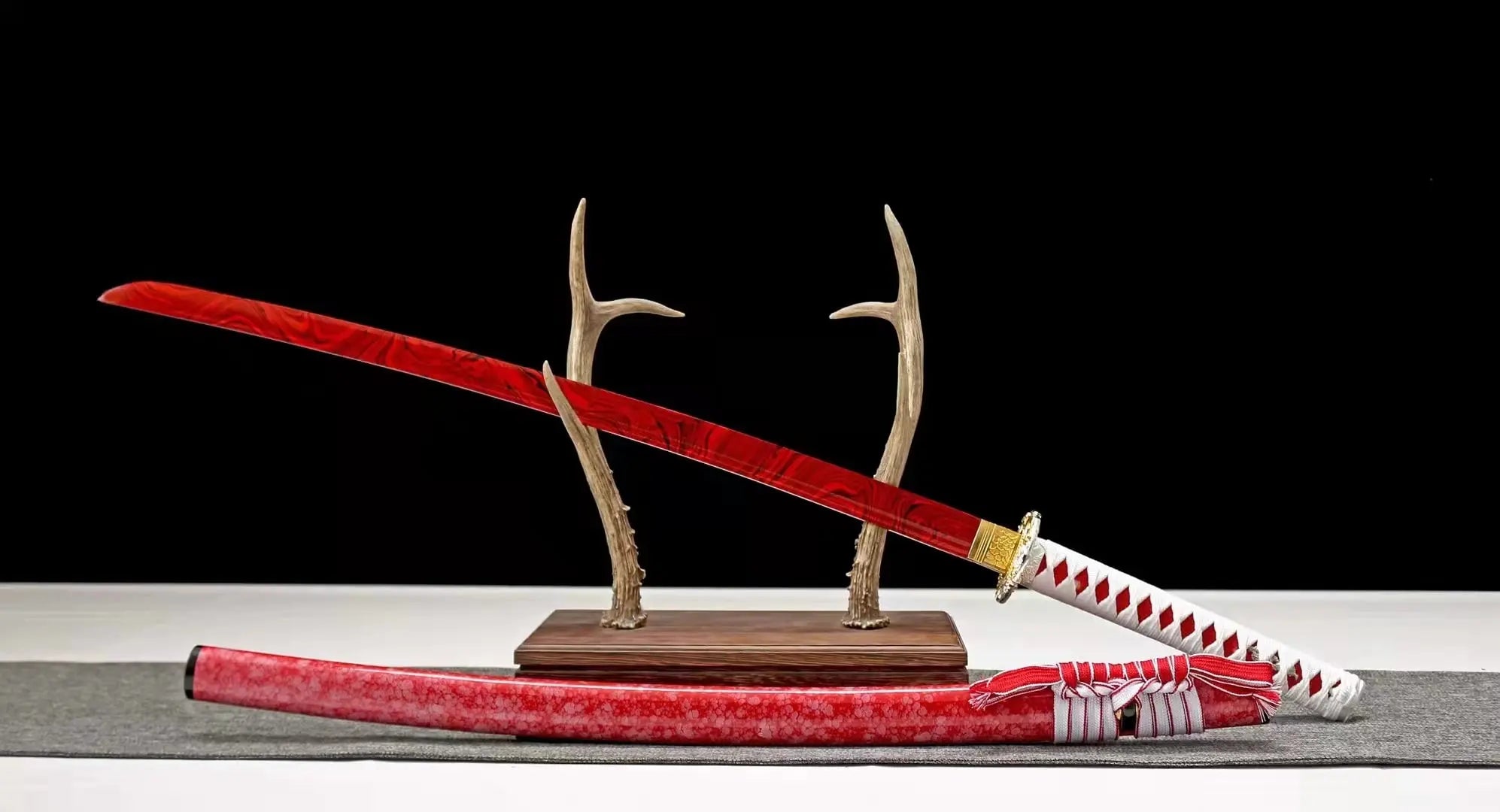 Katana Akita